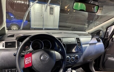 Nissan Tiida, 2011 год, 990 000 рублей, 34 фотография