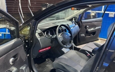 Nissan Tiida, 2011 год, 990 000 рублей, 32 фотография