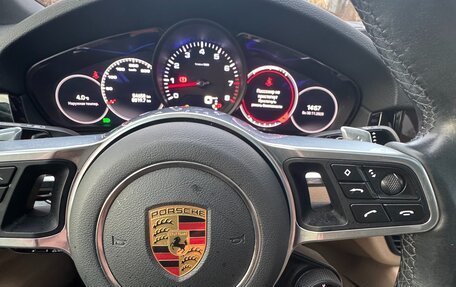 Porsche Cayenne III, 2021 год, 14 500 000 рублей, 14 фотография