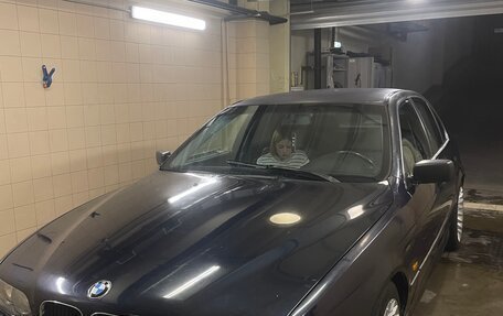 BMW 5 серия, 1998 год, 430 000 рублей, 3 фотография