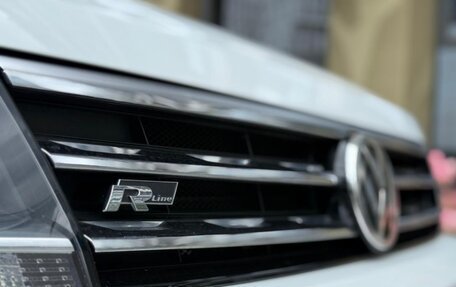 Volkswagen Tiguan II, 2018 год, 3 345 000 рублей, 5 фотография