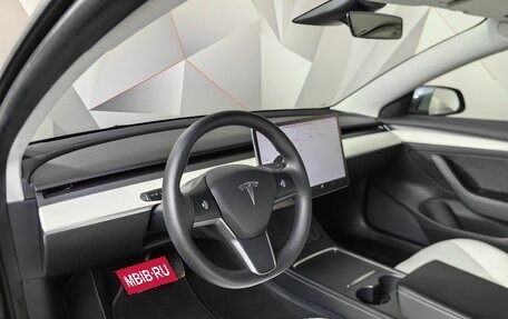 Tesla Model 3 I, 2022 год, 2 698 000 рублей, 18 фотография