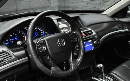 Honda Crosstour I рестайлинг, 2014 год, 1 650 000 рублей, 20 фотография