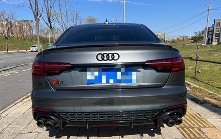 Audi A4, 2022 год, 2 444 368 рублей, 5 фотография