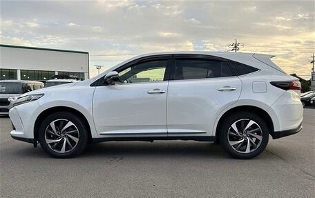 Toyota Harrier, 2019 год, 2 200 000 рублей, 7 фотография