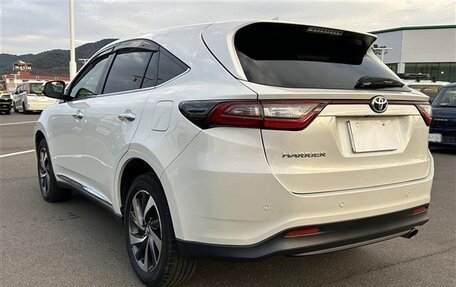 Toyota Harrier, 2019 год, 2 200 000 рублей, 6 фотография