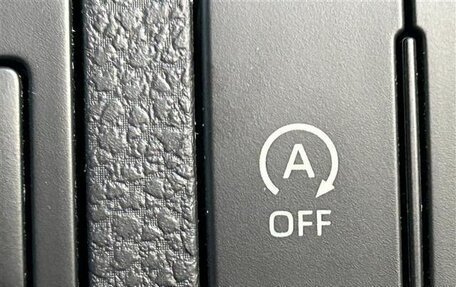 Toyota Harrier, 2019 год, 2 200 000 рублей, 17 фотография