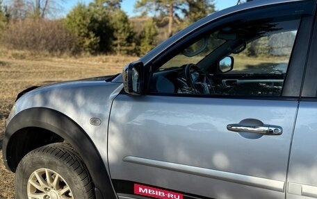 Mitsubishi Pajero Sport II рестайлинг, 2013 год, 1 650 000 рублей, 1 фотография