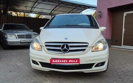 Mercedes-Benz B-Класс, 2008 год, 700 000 рублей, 2 фотография