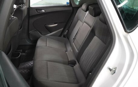 Opel Astra J, 2011 год, 765 000 рублей, 9 фотография