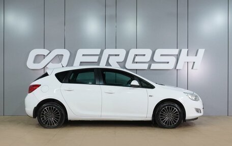 Opel Astra J, 2011 год, 765 000 рублей, 5 фотография