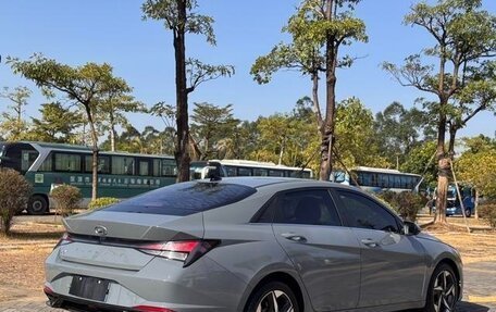 Hyundai Elantra, 2022 год, 1 520 000 рублей, 4 фотография