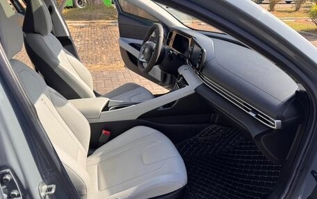 Hyundai Elantra, 2022 год, 1 520 000 рублей, 10 фотография