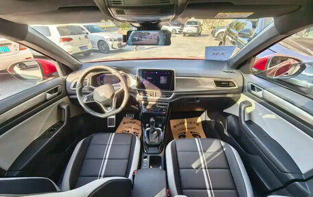 Volkswagen T-Roc I, 2022 год, 1 315 000 рублей, 9 фотография