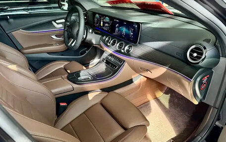 Mercedes-Benz E-Класс, 2022 год, 4 021 555 рублей, 9 фотография