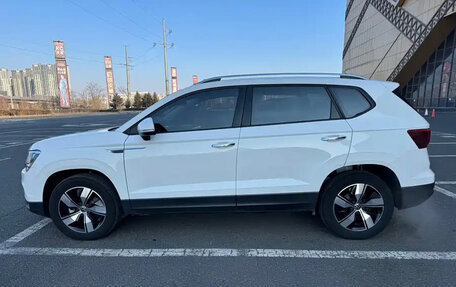 Volkswagen Tharu, 2021 год, 1 410 000 рублей, 4 фотография