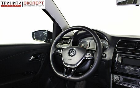 Volkswagen Polo VI (EU Market), 2017 год, 1 197 000 рублей, 11 фотография
