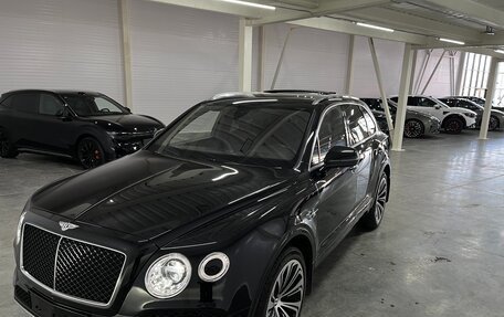 Bentley Bentayga I, 2017 год, 11 900 000 рублей, 4 фотография