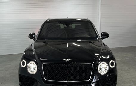 Bentley Bentayga I, 2017 год, 11 900 000 рублей, 3 фотография