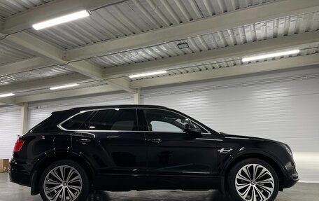 Bentley Bentayga I, 2017 год, 11 900 000 рублей, 11 фотография