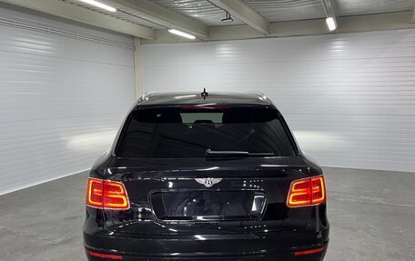 Bentley Bentayga I, 2017 год, 11 900 000 рублей, 9 фотография