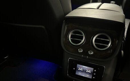Bentley Bentayga I, 2017 год, 11 900 000 рублей, 24 фотография