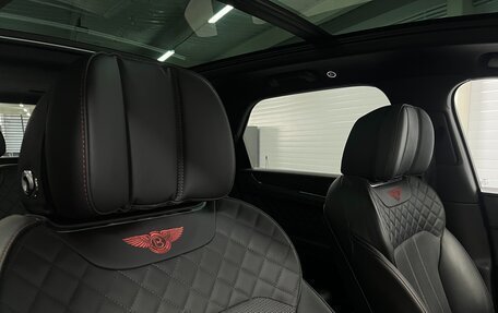 Bentley Bentayga I, 2017 год, 11 900 000 рублей, 32 фотография