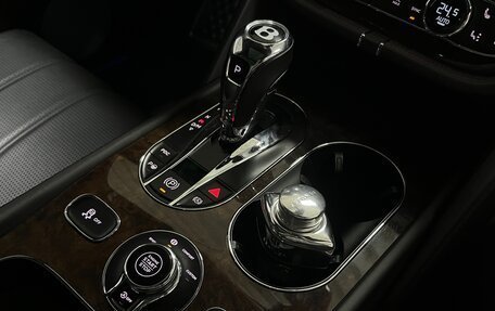 Bentley Bentayga I, 2017 год, 11 900 000 рублей, 35 фотография