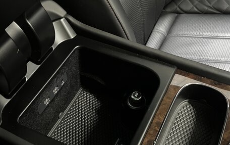 Bentley Bentayga I, 2017 год, 11 900 000 рублей, 38 фотография