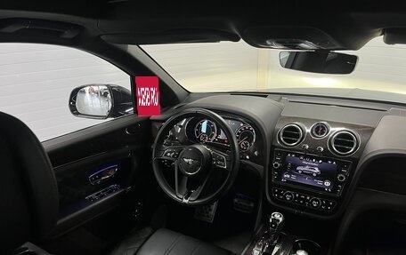 Bentley Bentayga I, 2017 год, 11 900 000 рублей, 31 фотография