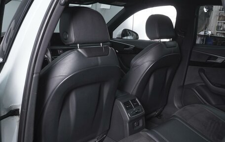 Audi A4, 2017 год, 2 430 000 рублей, 11 фотография