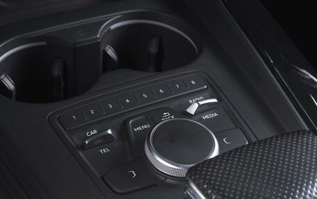 Audi A4, 2017 год, 2 430 000 рублей, 15 фотография