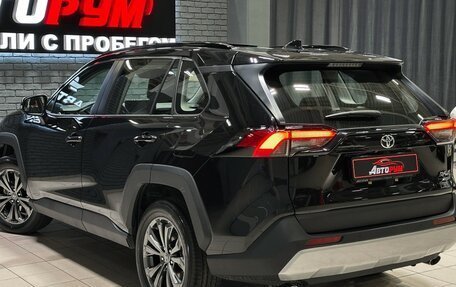 Toyota RAV4, 2025 год, 3 967 000 рублей, 7 фотография