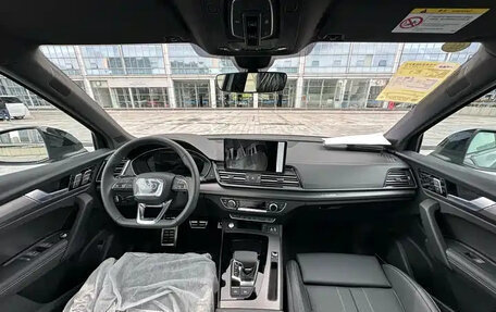 Audi Q5, 2025 год, 5 197 555 рублей, 12 фотография