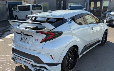 Toyota C-HR I рестайлинг, 2018 год, 1 450 003 рублей, 8 фотография