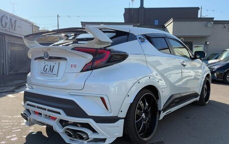 Toyota C-HR I рестайлинг, 2018 год, 1 450 003 рублей, 4 фотография