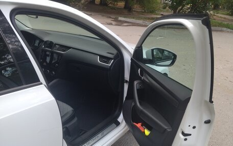 Skoda Octavia, 2018 год, 1 750 000 рублей, 10 фотография