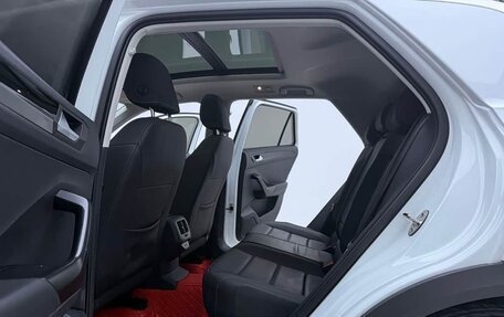 Volkswagen T-Roc I, 2022 год, 1 870 000 рублей, 8 фотография