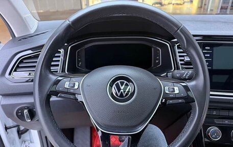 Volkswagen T-Roc I, 2022 год, 1 870 000 рублей, 12 фотография