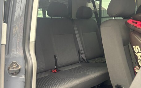 Volkswagen Caravelle T5, 2013 год, 1 690 000 рублей, 11 фотография