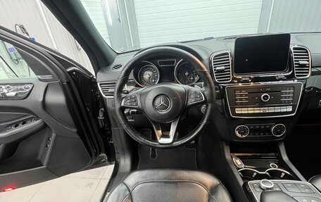Mercedes-Benz GLS, 2018 год, 4 490 000 рублей, 24 фотография