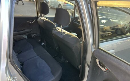 Honda Fit III, 2010 год, 859 000 рублей, 17 фотография