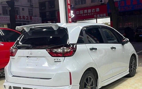 Honda Fit, 2021 год, 960 000 рублей, 4 фотография