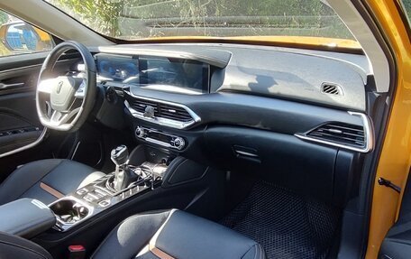 FAW Bestune T77, 2021 год, 1 600 000 рублей, 10 фотография