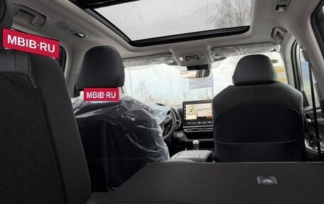 Toyota Highlander, 2025 год, 5 900 000 рублей, 4 фотография