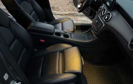 Mercedes-Benz GLA, 2016 год, 2 500 000 рублей, 13 фотография