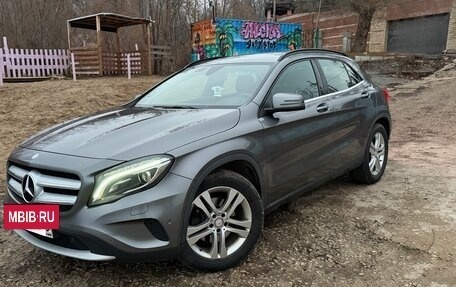 Mercedes-Benz GLA, 2016 год, 2 500 000 рублей, 2 фотография