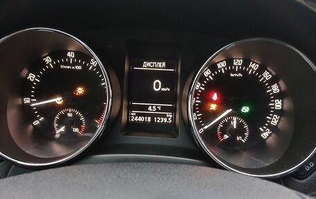 Skoda Yeti I рестайлинг, 2013 год, 750 000 рублей, 13 фотография