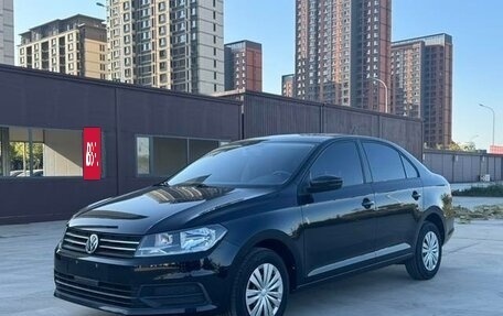 Volkswagen Santana, 2022 год, 950 000 рублей, 3 фотография