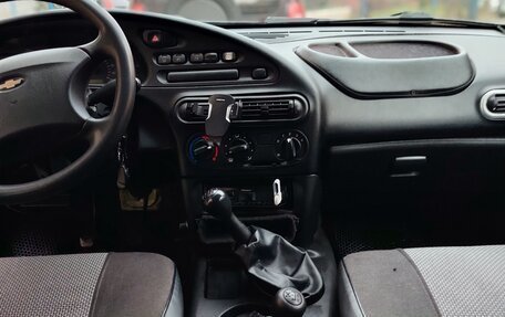 Chevrolet Niva I рестайлинг, 2003 год, 165 000 рублей, 18 фотография